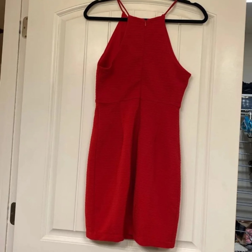 Dress - Picture 6 of 7
